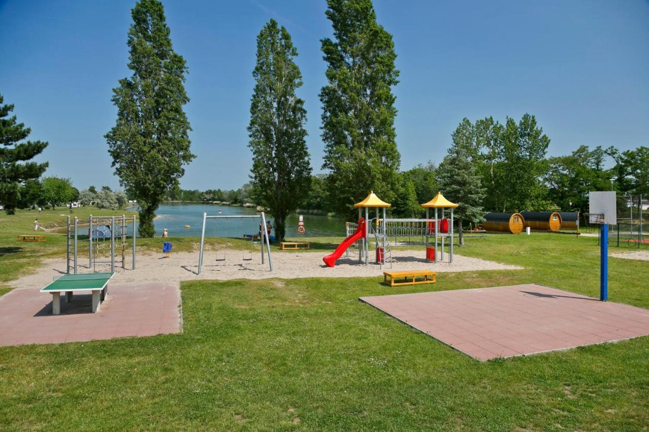 Knaus Campingpark Bad Dürkheim Exterior foto